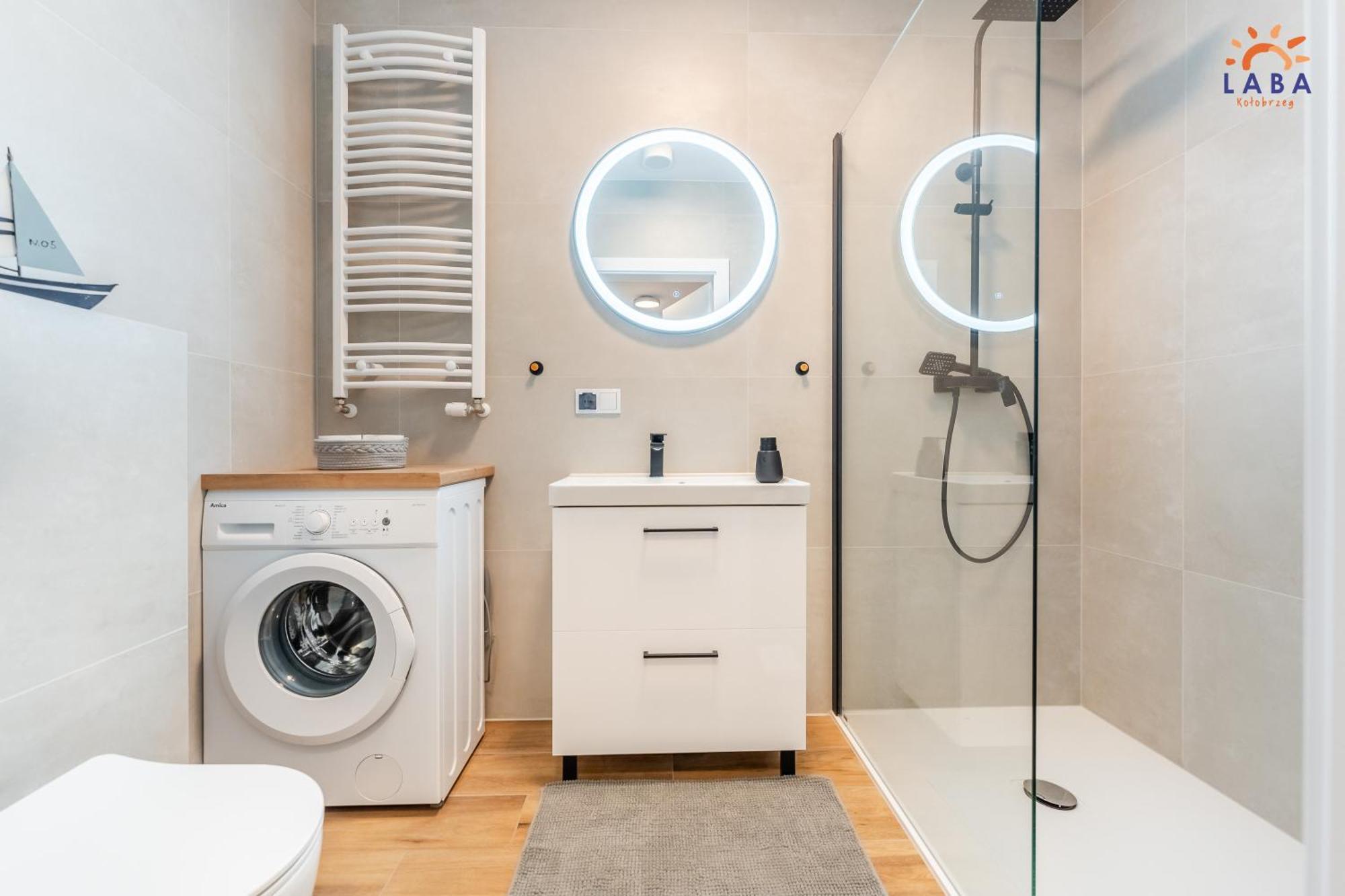 Laba Kolobrzeg Apartamenty Kollataja Z Parkingiem Zewnętrze zdjęcie